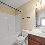 DW Properties - Watson Pointe - Property for Rent - Full bathroom #1